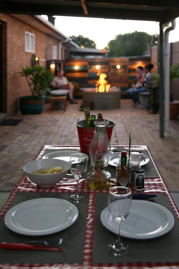 De Keurboom Guesthouse Kuils River Buitenkant foto