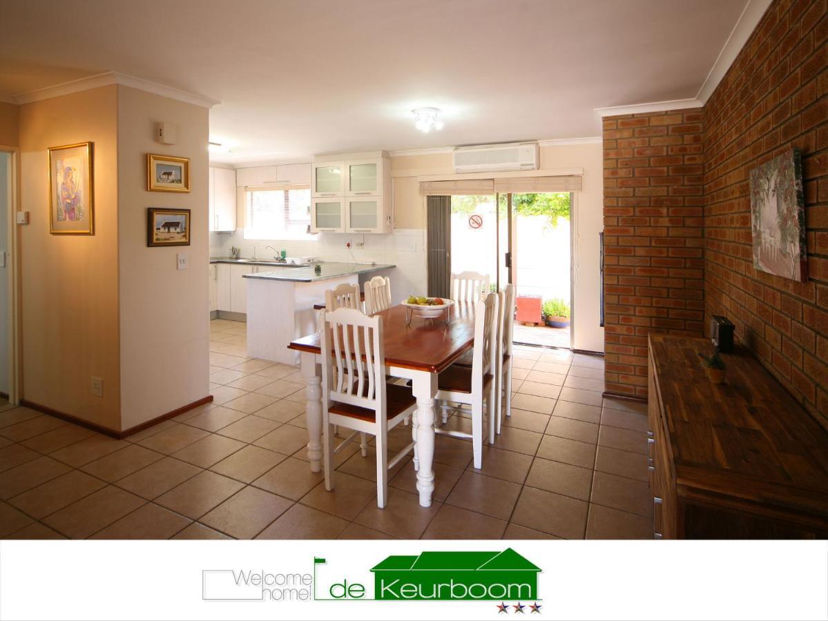 De Keurboom Guesthouse Kuils River Buitenkant foto